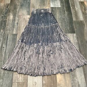 Double D Ranchwear Metallic Pewter Pleated Tiered Broomstick Maxi Skirt XS